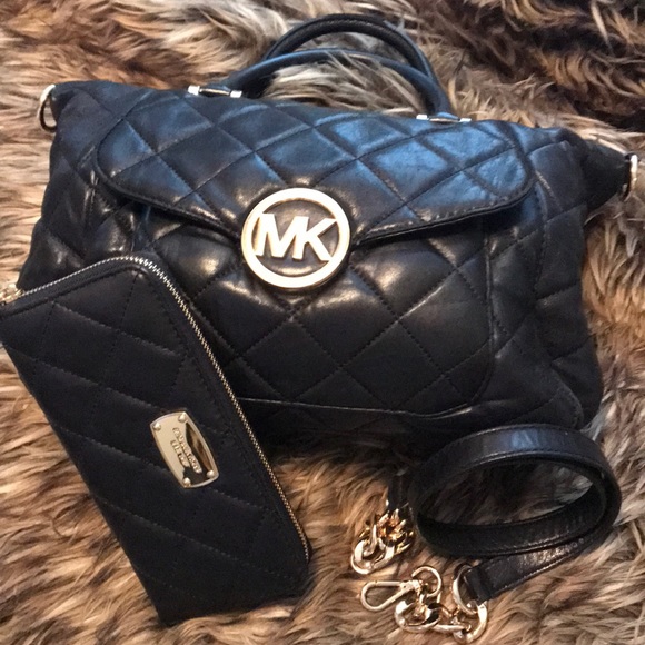 Michael Kors Handbags - Michael Kors EUC Quilted Bag & Matching Wallet